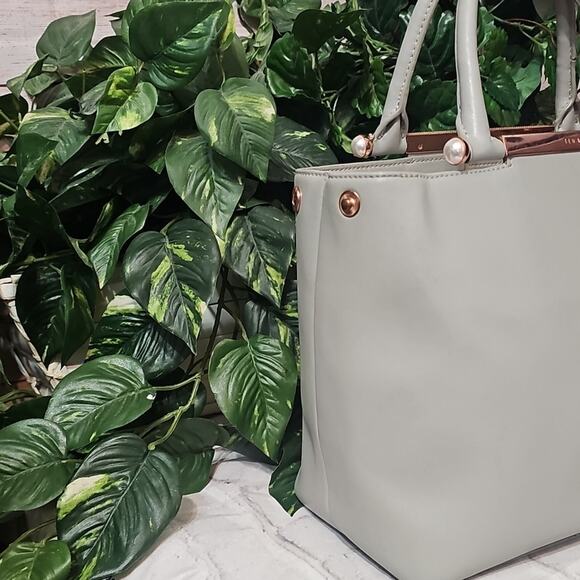 Ted Baker Anabel Large Leather Gray Women's  Tote Bag ( No Crossbody Strap) - Picture 3 of 16